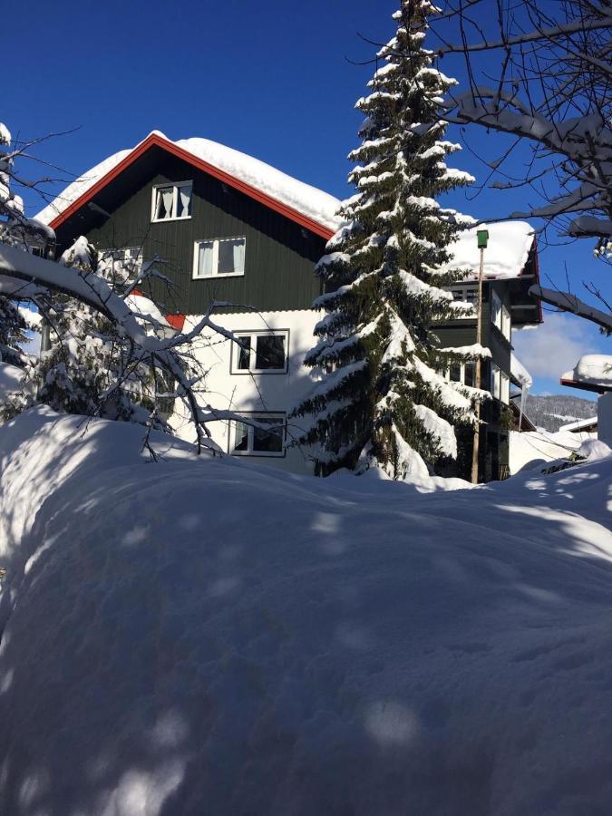 Ferienwohnung Beim Strele Oberstaufen Exterior foto